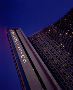 Photograph of Excelsior Hotel, external, nightime